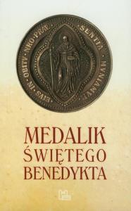 Medalik świętego Benedykta. Wydawca: Tyniec. Dobreksiazki.pl Opakowanie Medalik świętego Benedykta