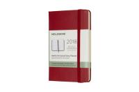 Kalendarz tygodniowy horyzontalny Moleskine 12M P, twarda oprawa, czerwony szkarłatny. Wydawca: Moleskine. Dobreksiazki.pl Opakowanie Kalendarz tygodniowy horyzontalny Moleskine 12M P, twarda oprawa, czerwony szkarłatny