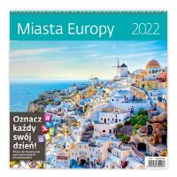 Kalendarz 30 x 30 z naklejkami. Miasta Europy 2022. Wydawca: Sztuka Rodzinna. Dobreksiazki.pl Opakowanie Kalendarz 30 x 30 z naklejkami. Miasta Europy 2022