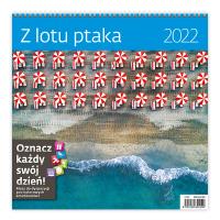Kalendarz 30 x 30 z naklejkami. Z lotu ptaka 2022. Wydawca: Sztuka Rodzinna. Dobreksiazki.pl Opakowanie Kalendarz 30 x 30 z naklejkami. Z lotu ptaka 2022