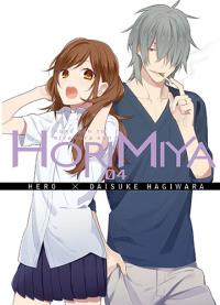 Horimiya 04. Autor: Daisuke Hagiwara. Dobreksiazki.pl Okładka książki Horimiya 04