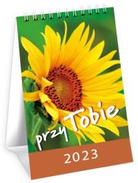 Kalendarz 2023 na biurko - Przy Tobie. Wydawca: Edycja Świętego Pawła. Dobreksiazki.pl Opakowanie Kalendarz 2023 na biurko - Przy Tobie