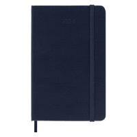 Kalendarz 2024 dzienny P tw. Sapphire Blue. Wydawca: Moleskine. Dobreksiazki.pl Opakowanie Kalendarz 2024 dzienny P tw. Sapphire Blue