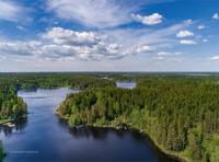 Kalendarz 2024 Trójdzielny Jezioro. Wydawca: Radwan. Dobreksiazki.pl Opakowanie Kalendarz 2024 Trójdzielny Jezioro