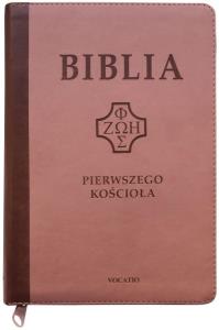 Biblia pierwszego Kościoła z paginat. suwak róż. Autor:   Praca zbiorowa. Dobreksiazki.pl Okładka książki Biblia pierwszego Kościoła z paginat. suwak róż