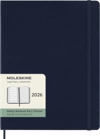 Kalendarz 2026 12M Moleskine XL tygodniowy twarda oprawa Sapphire blue 19x25cm. Wydawca: Moleskine. Dobreksiazki.pl Opakowanie Kalendarz 2026 12M Moleskine XL tygodniowy twarda oprawa Sapphire blue 19x25cm