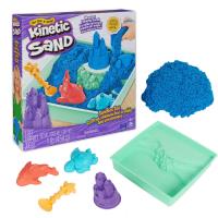 Mała Piaskownica niebieska Kinetic Sand. Wydawca: Spin Master. Dobreksiazki.pl Opakowanie Mała Piaskownica niebieska Kinetic Sand