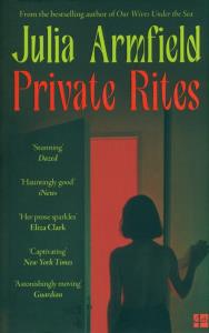 Private Rites. Autor: Julia Armfield. Dobreksiazki.pl Okładka książki Private Rites