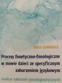 Okładka książki Procesy fonetyczno-fonologiczne w mowie dzieci...