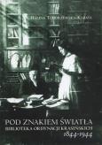 Pod znakiem światła. Autor: Tchórzewska-Kabata Halina. Dobreksiazki.pl Okładka książki Pod znakiem światła