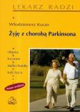 Żyję z chorobą Parkinsona  PZWL. Autor: Kuran Włodzimierz. Dobreksiazki.pl Okładka książki Żyję z chorobą Parkinsona  PZWL