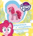Okładka książki My Little Pony Wielka tajemnica Pinkie Pie - uszkodzone