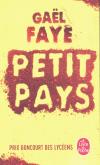 Petit pays. Autor: Faye Gael. Dobreksiazki.pl Okładka książki Petit pays