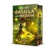 Szept moczarów T.1 Światła nad moczarami. Autor: Lucie Ortega. Dobreksiazki.pl Okładka książki Szept moczarów T.1 Światła nad moczarami